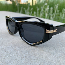 Load image into Gallery viewer, Electa Black Sunglasses